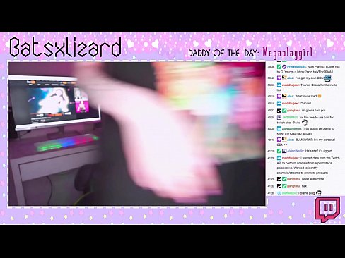 ❤️ GAMER ESQUECEU DE DESLIGAR O FLUXO E ESGUICHOU AO VIVO NO AR ️ Porno russo em nós ❌️❤