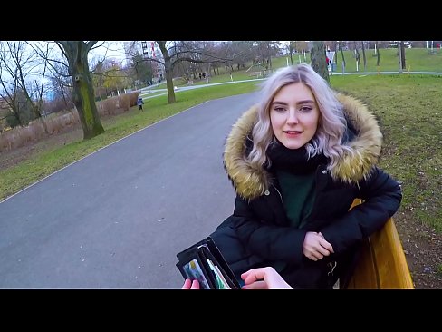 ❤️ Engole o esperma quente de um estranho por dinheiro - broche no parque por Eva Elfie ️ Porno russo em nós ❌️❤